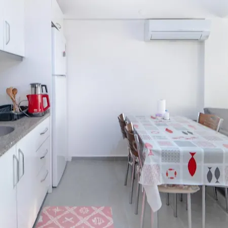 公寓 Vacation Flat W Pool Garden In Bodrum